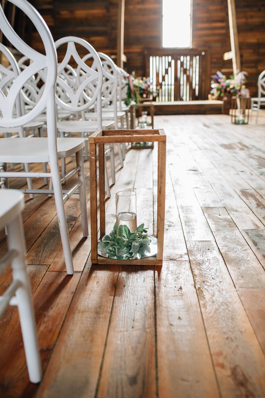 raleigh wedding venue aisle decor.jpg