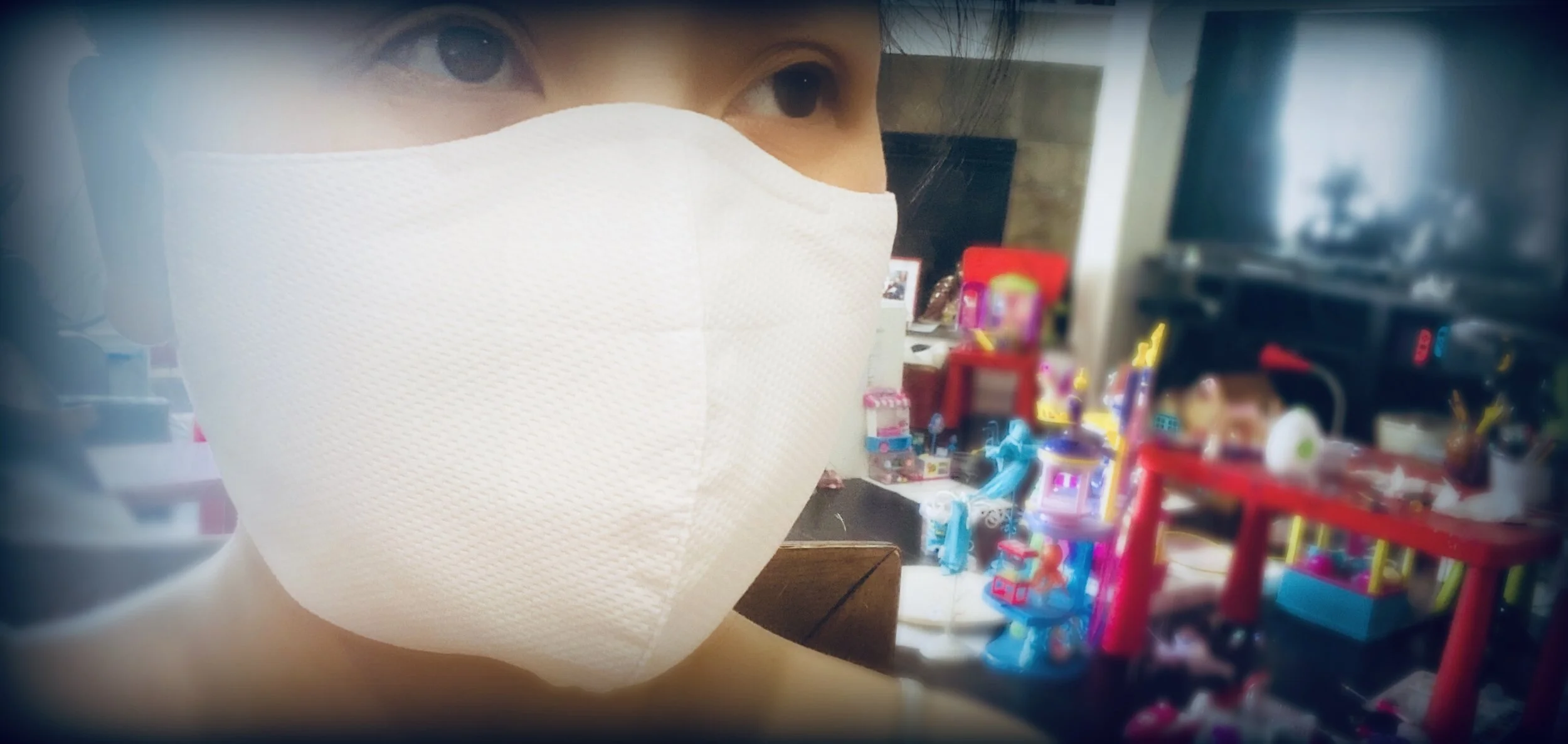 White Mask (khẫu trang 3D )