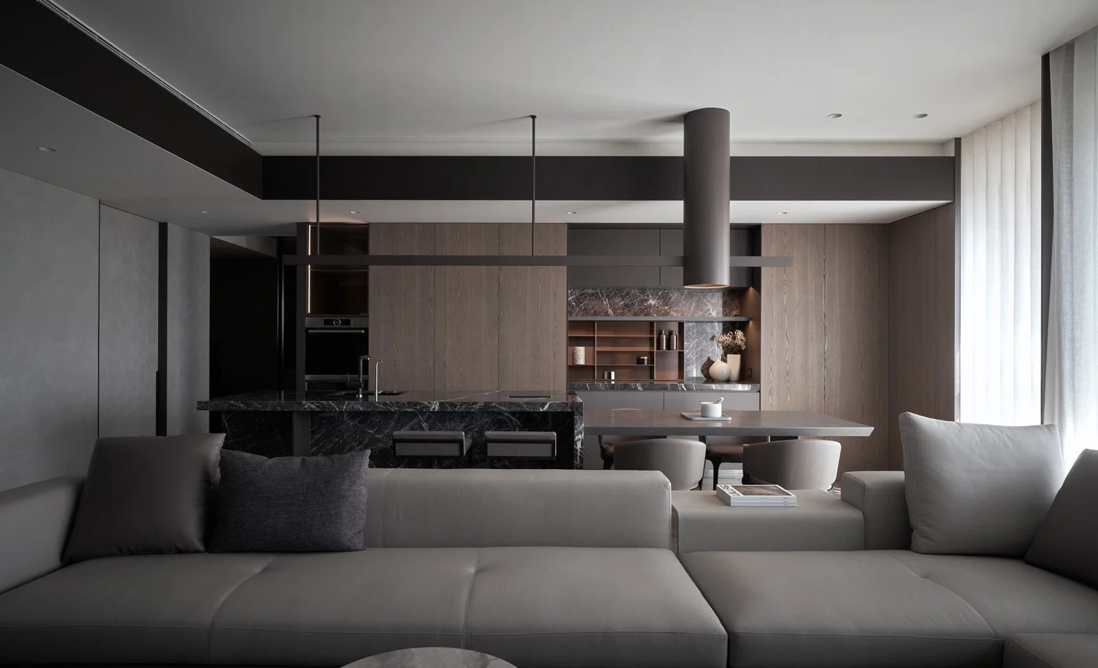 Jamie 專欄 #050｜大空間拍攝 Tips：運用「分割區域 X 個人生活經驗」的邏輯思考，構出故事滿分的獨特畫面