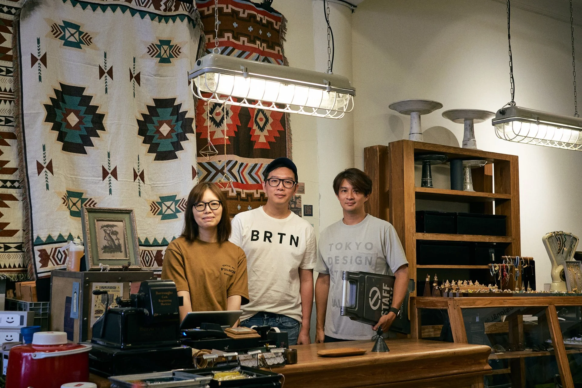 [ 專訪 ]&nbsp;品牌設計顧問 PHDC 主理人 Shibo &amp; Small ㄧ 汲取多元靈感，全方位塑造風格品牌的樣貌與獨特性