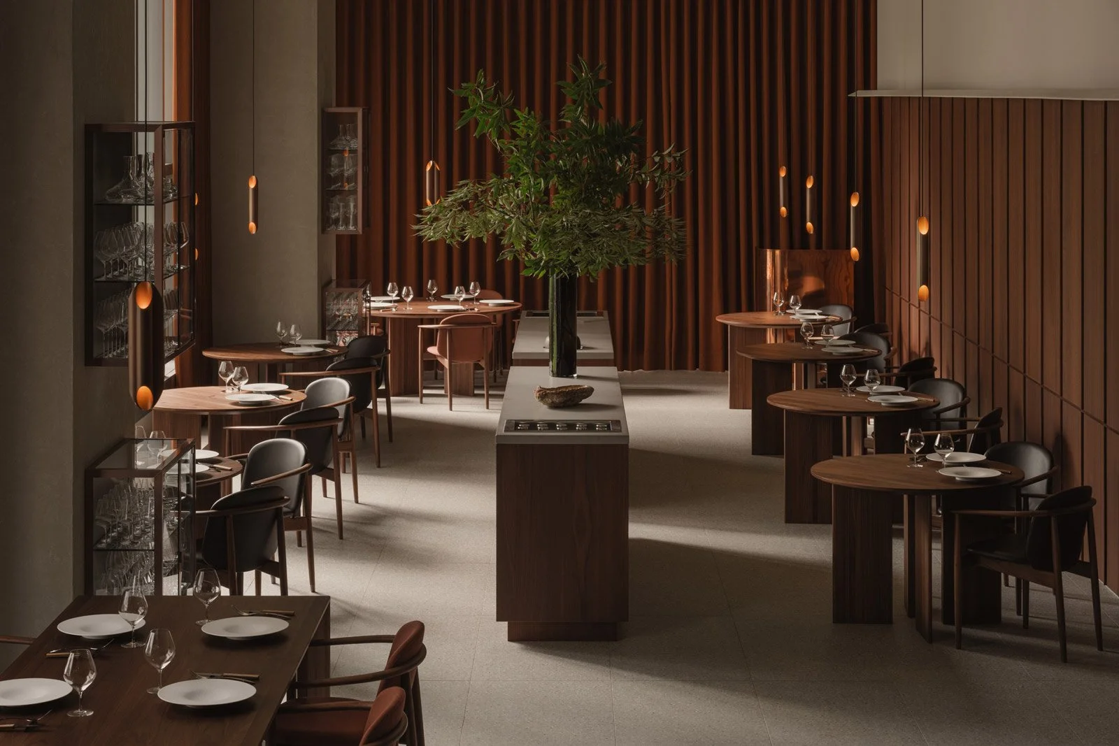 構築呼應主廚料理哲學的感官場域 — 和 KAD芦沢啓治建築設計事務所聊台北Fine Dining餐廳「logy」的設計思考