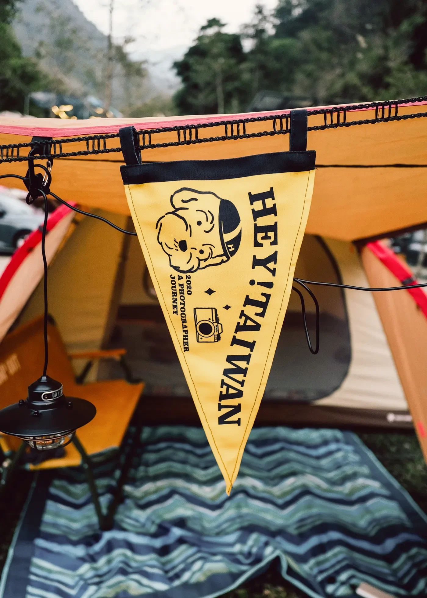 20261001-Hey!Cheese-Campingpennant-02.webp