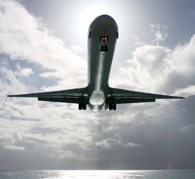MD82 - PJ-MDC - TNCM