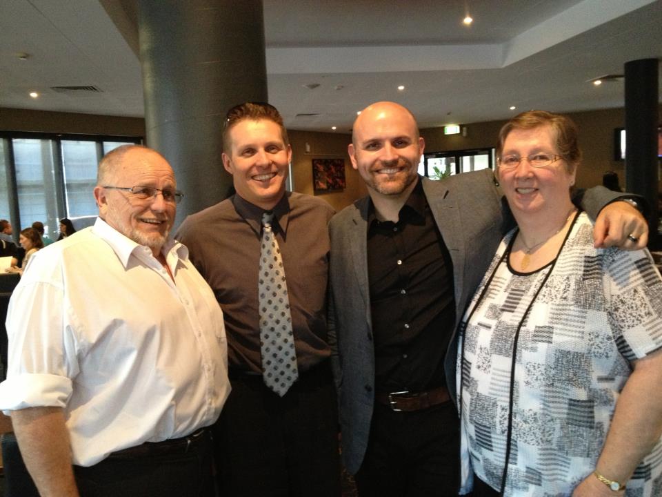 Matt_Hodgson_Fopp_Photo_Gregs_Family.jpg