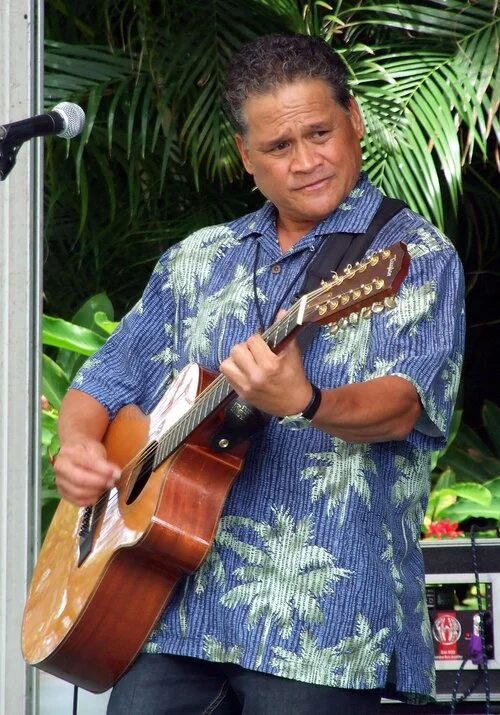 Ron Kuala‘au will perform at the Maui Sunday Market on September 29th. Formerly of the group HAPA, he is well-versed as playing solo or as a duo or trio. Playing since the age of 12, music is his passion, and he shares his talents and love for music across the nation and internationally.