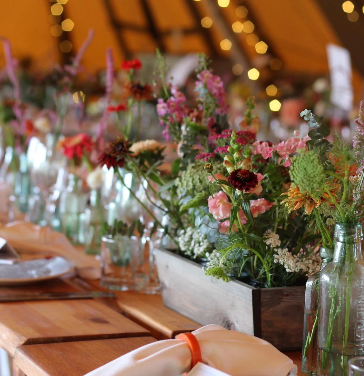 Floristry for DIY Weddings - Day 2: Flowers for Ceremony and Reception