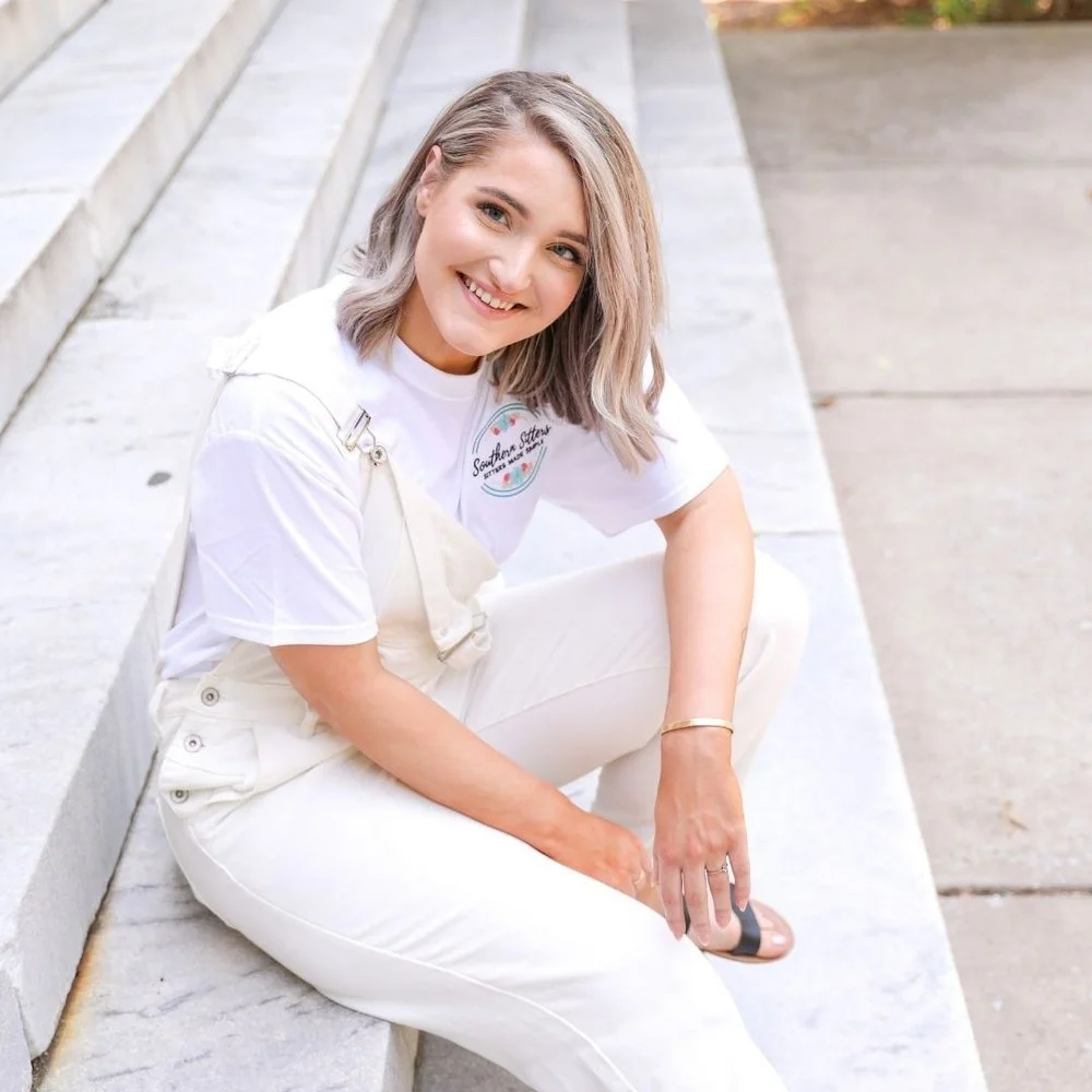 southern+sitter-2+copy.jpg