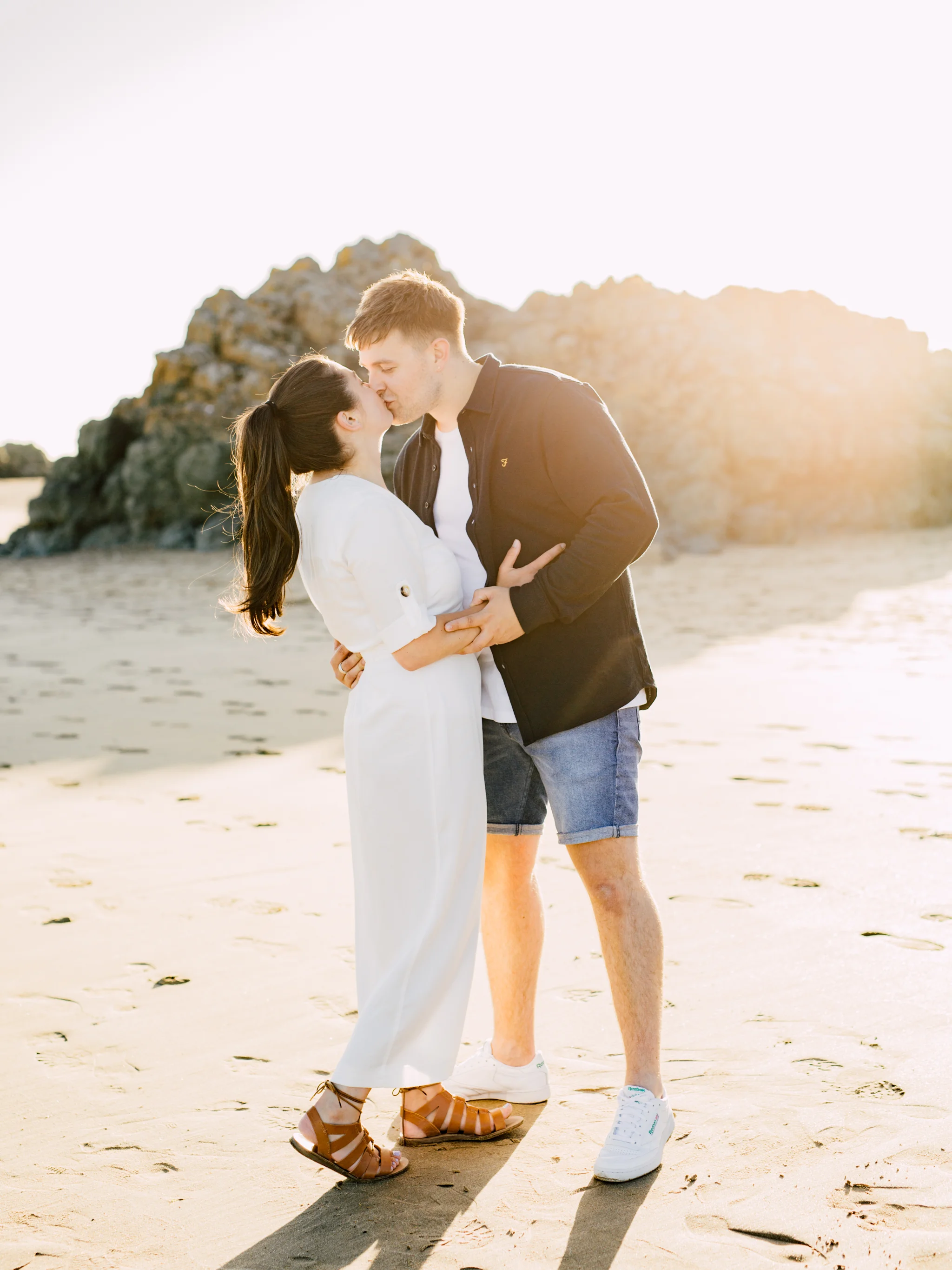 Dani _ Catryn - Heledd Roberts Photography-021.jpg