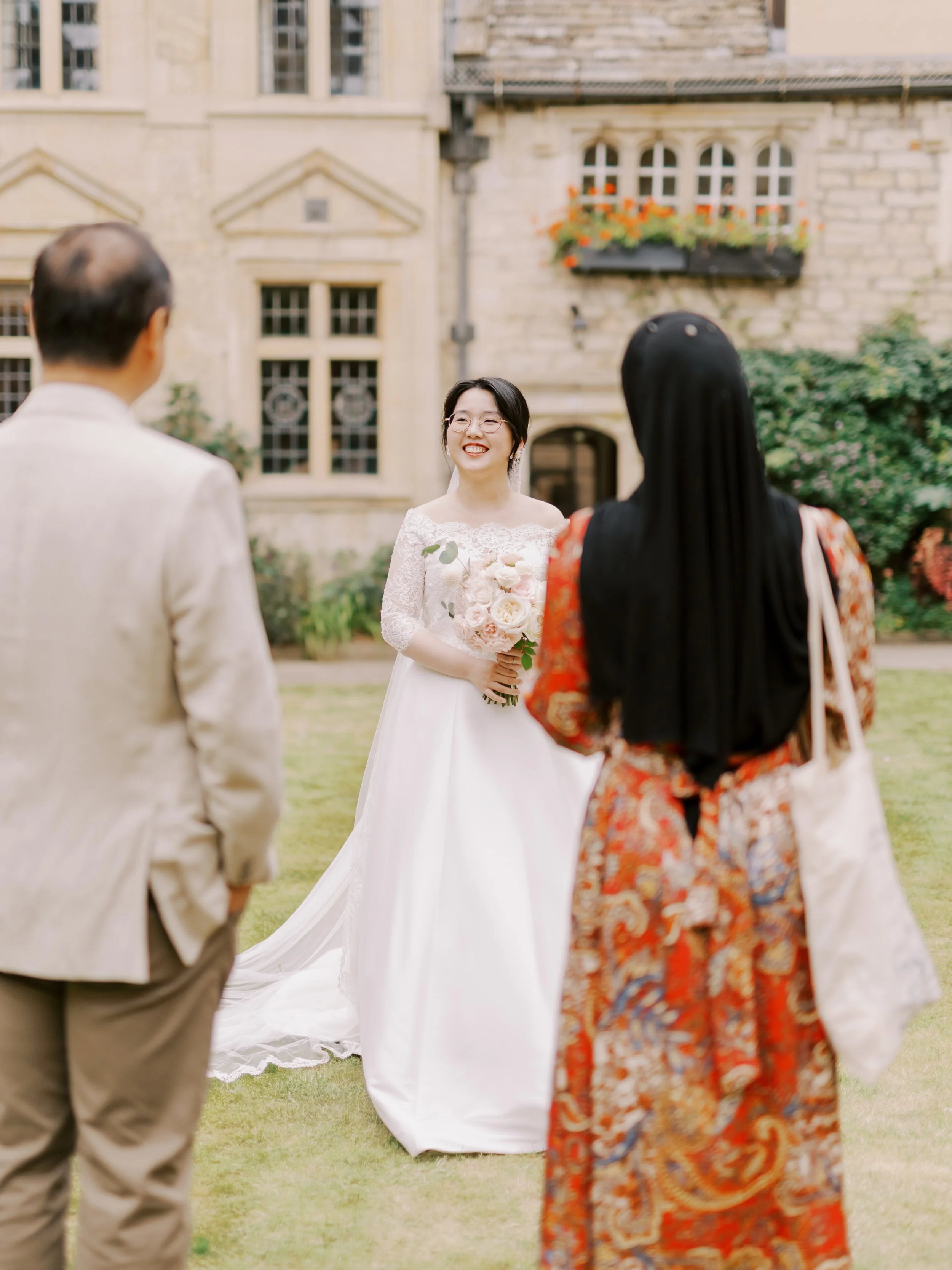 Rui+Josh-Heledd-Roberts-Photography-Oxford-University-Wedding-239.jpg