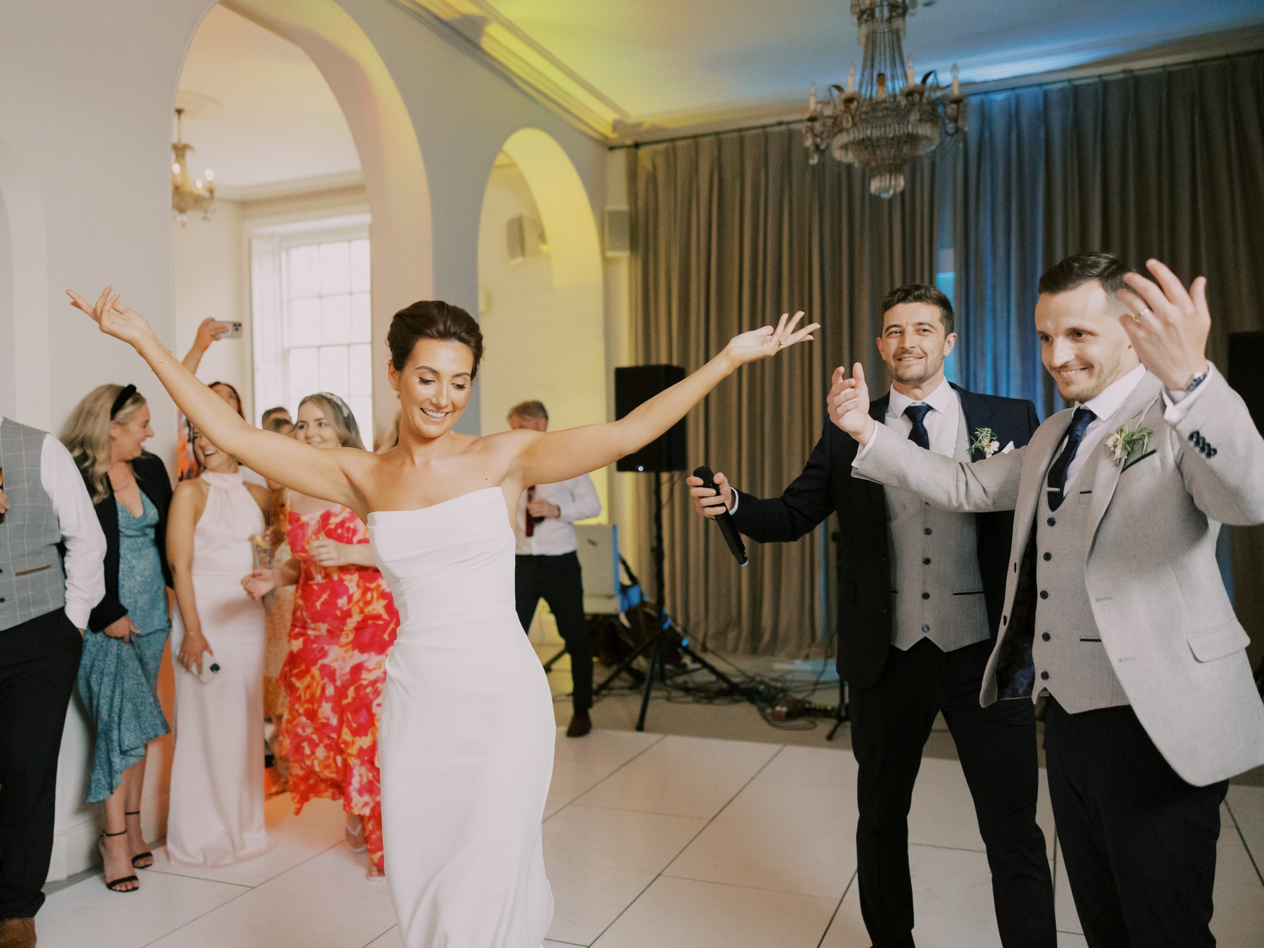Heledd-Roberts-Photography-Iscoyd-Park-Wedding-Photographer-166.jpg