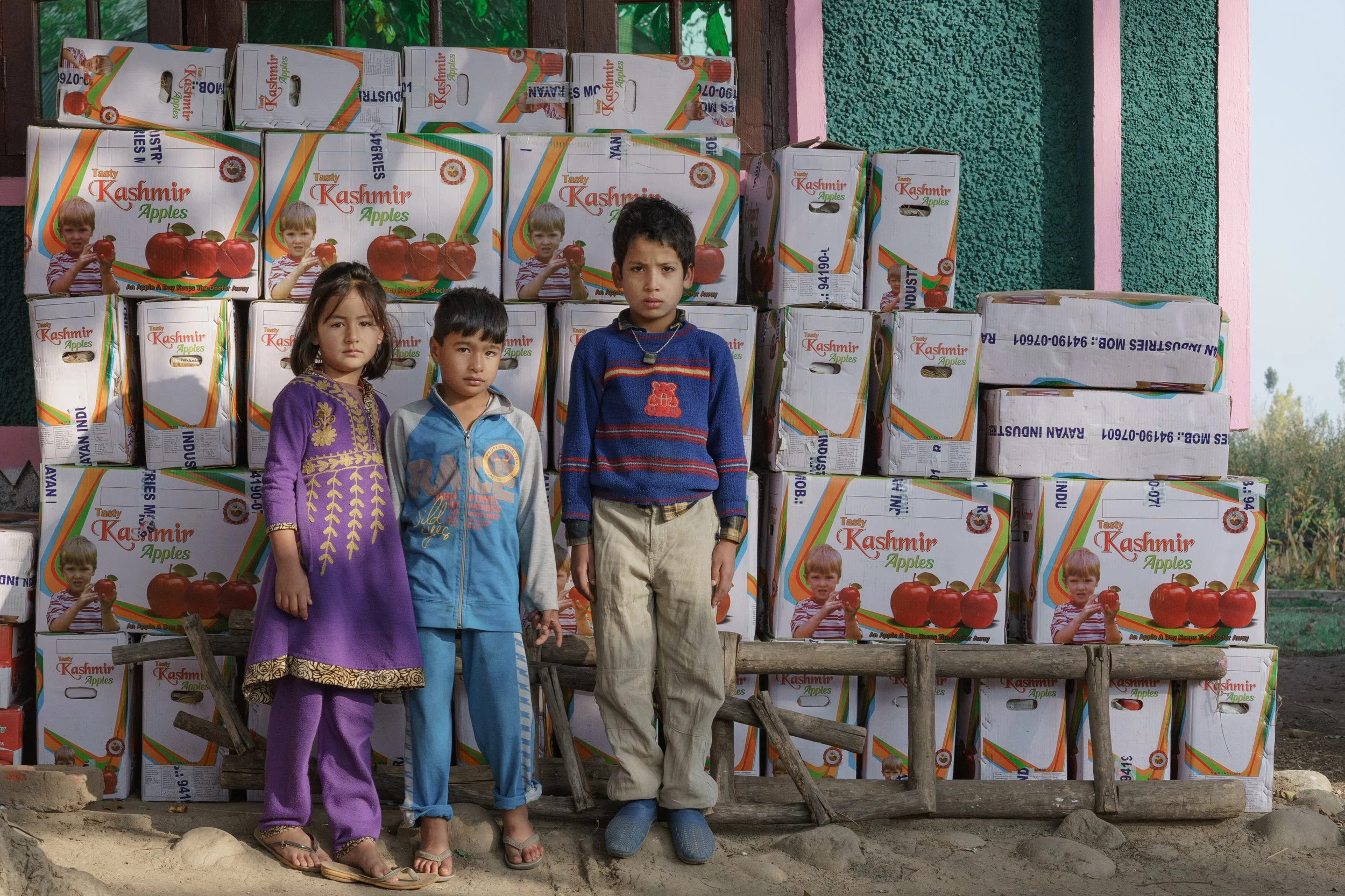Children and Apples.