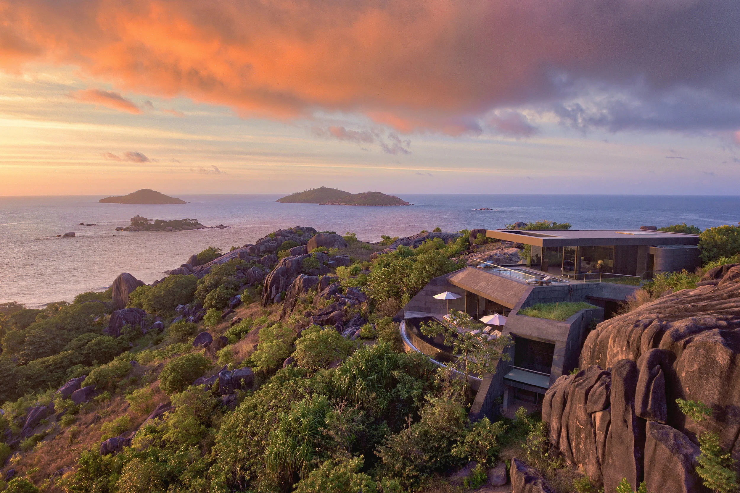 Three-Bedroom_Residence_Exterior-Ocean-view-evening_[7893-ORIGINAL].jpg