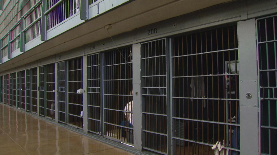 Understaffing at Illinois Prisons Increases Lockdowns, Impacts Mental Health: Watchdog Report