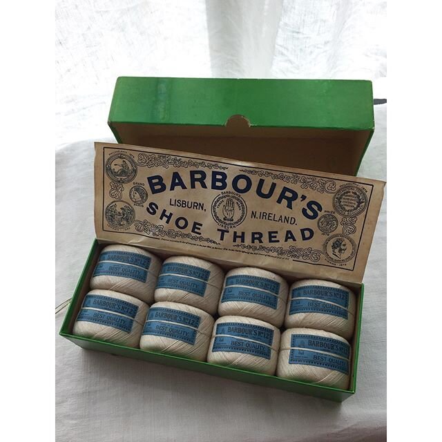 A recent spot of luck

Full box of Barbour&rsquo;s n.12 Irish linen thread. 
Considered by many shoemakers the best thread to work with, due to its long strand fibres and strength

Spotless work from packer n.18👌🏻 Lined up like soldiers 
#handtools