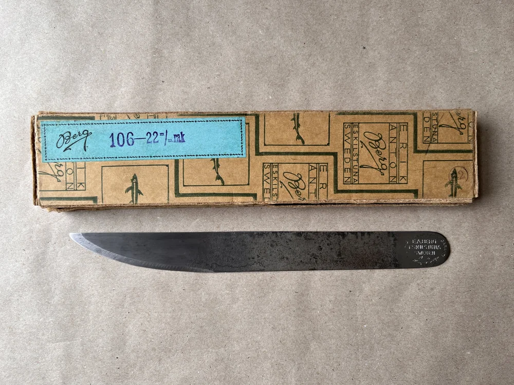 N.106 Shoemaker's Knife by E.A.Berg - New old stock