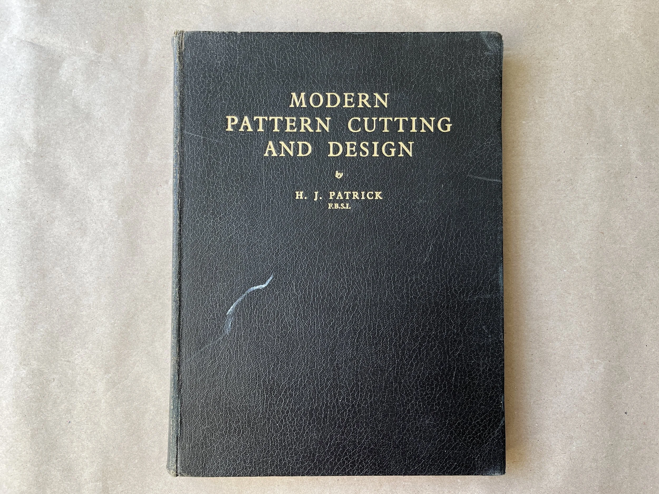 modern-pattern-cutting-and-design-1964-shoemakers-toolmakers