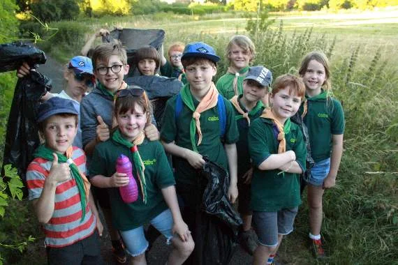 232_Cubs-visit-Bishops-Meadow.jpg