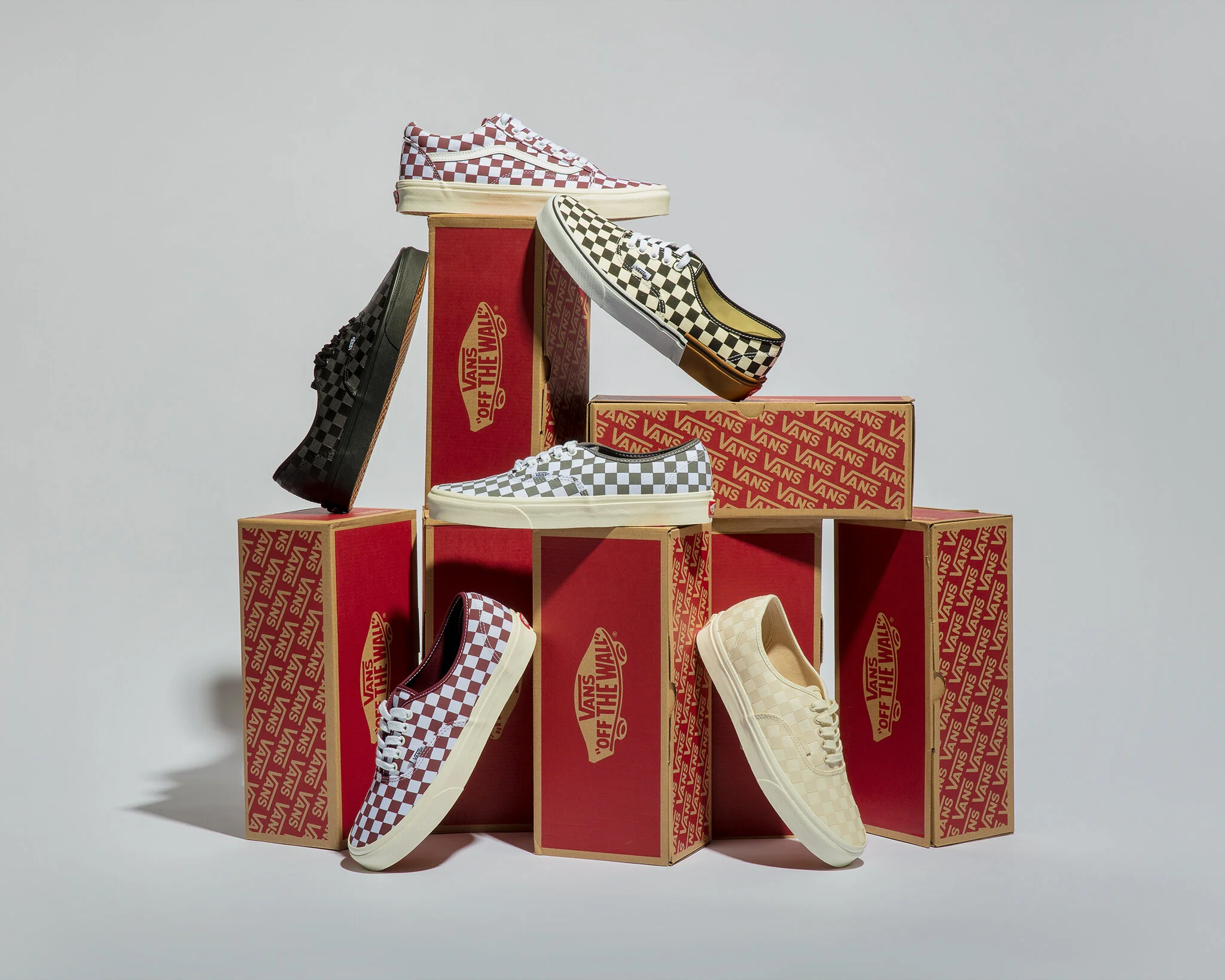 JANKEIFER_VANS_CHECKERED_01.jpg