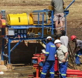 Small Scale Gold Recovery Plant On Site | One Minute With APT