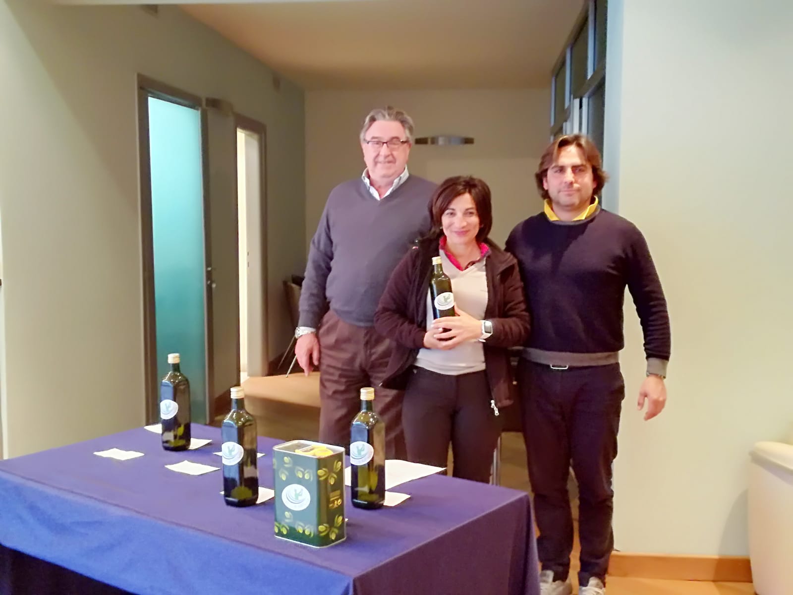 WhatsApp Image 2019-02-26 at 09.37.39.jpeg