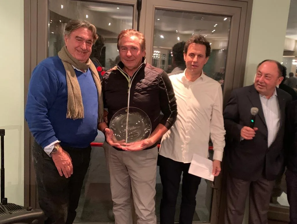 WhatsApp Image 2019-12-08 at 15.43.54(8).jpeg