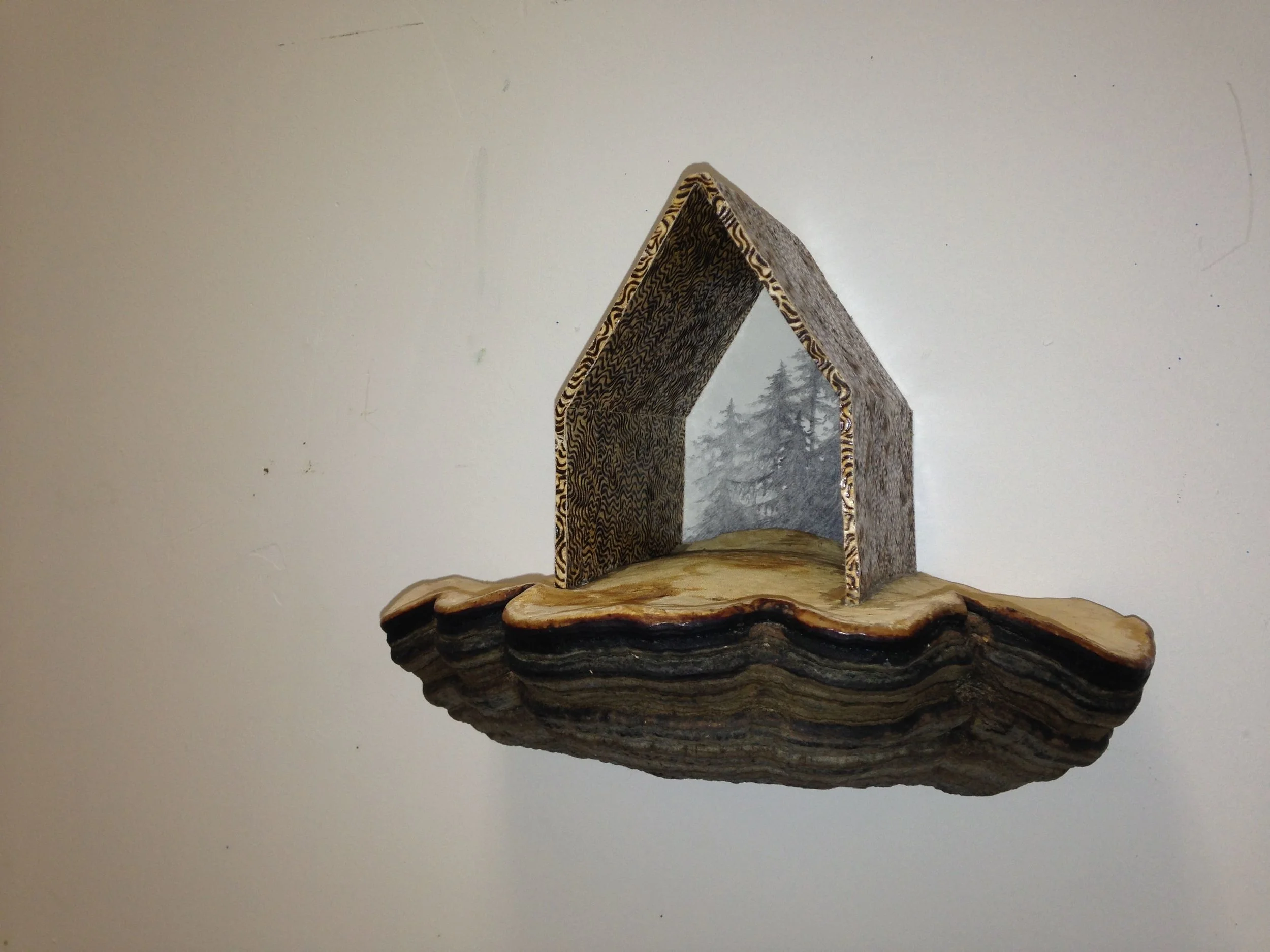 Tilhold 18x21x14cm kjuke, kartong, tegning 2012