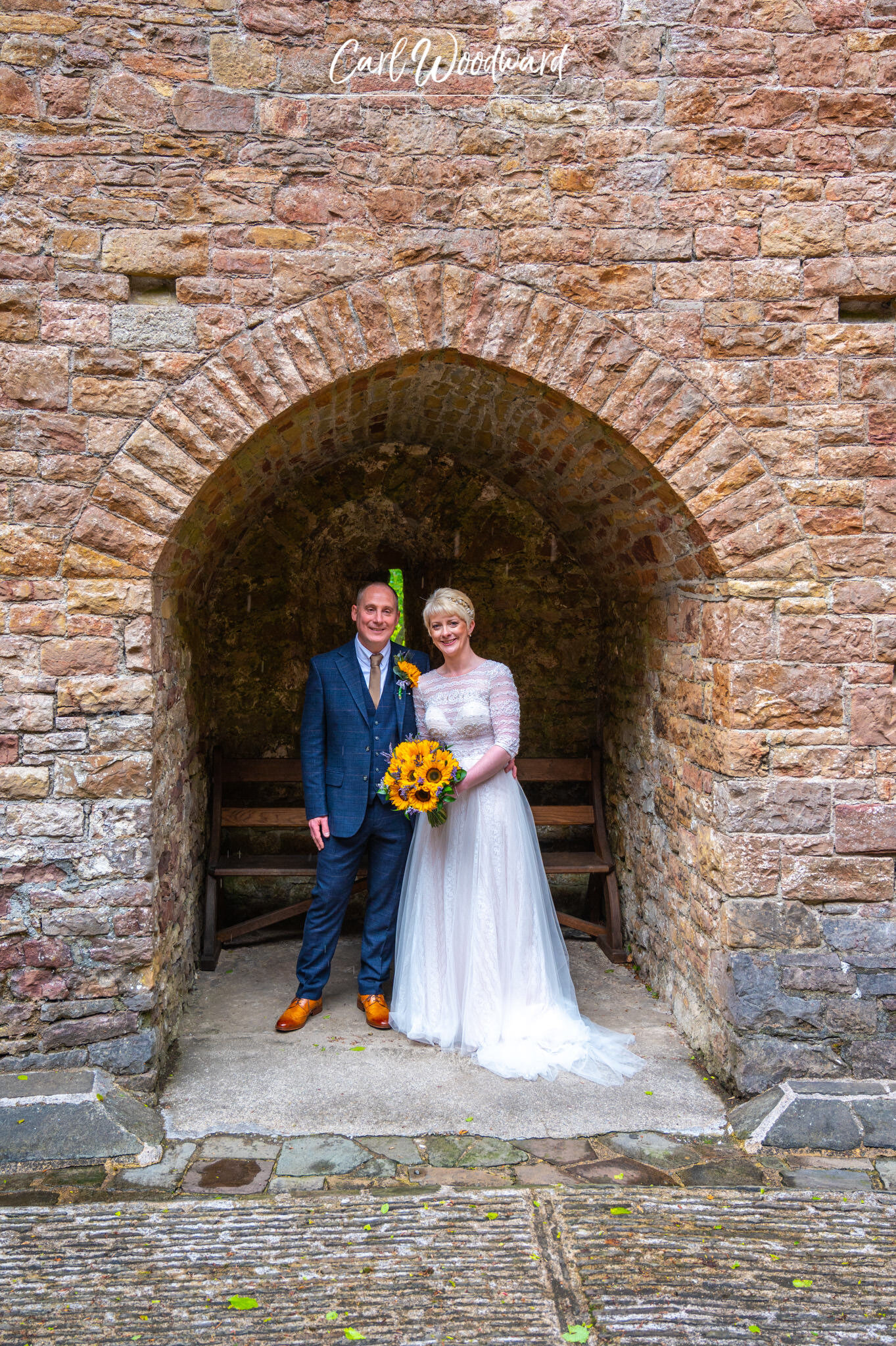 018-Castell-Coch-Weddings-Wedding-Photography-Cardiff-Wedding-photographer.jpg
