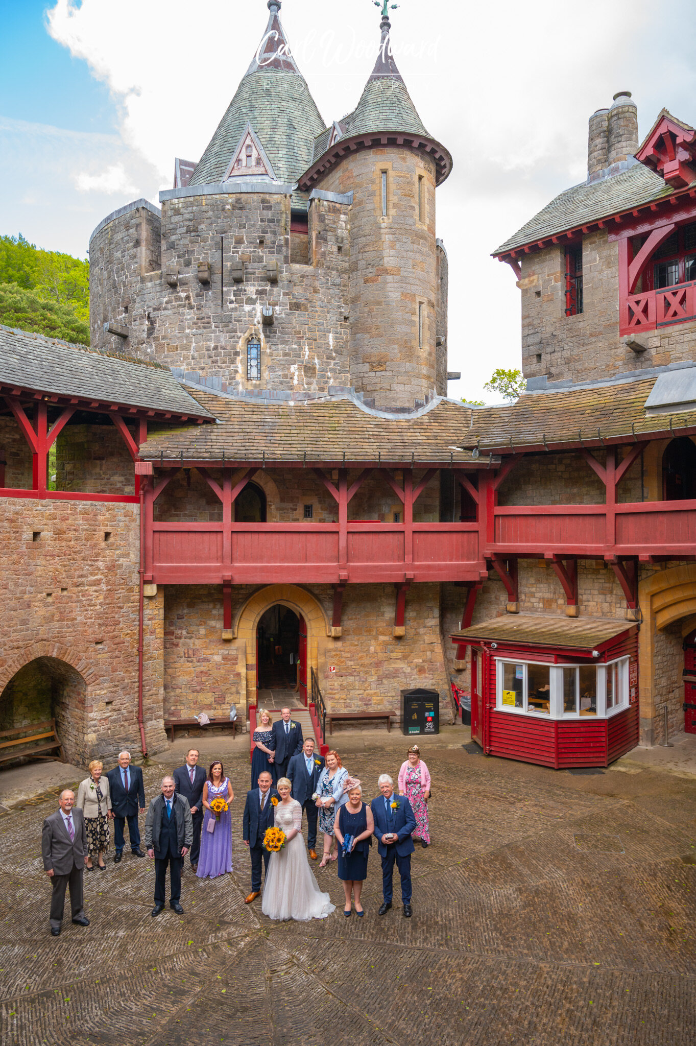 017-Castell-Coch-Weddings-Wedding-Photography-Cardiff-Wedding-photographer.jpg