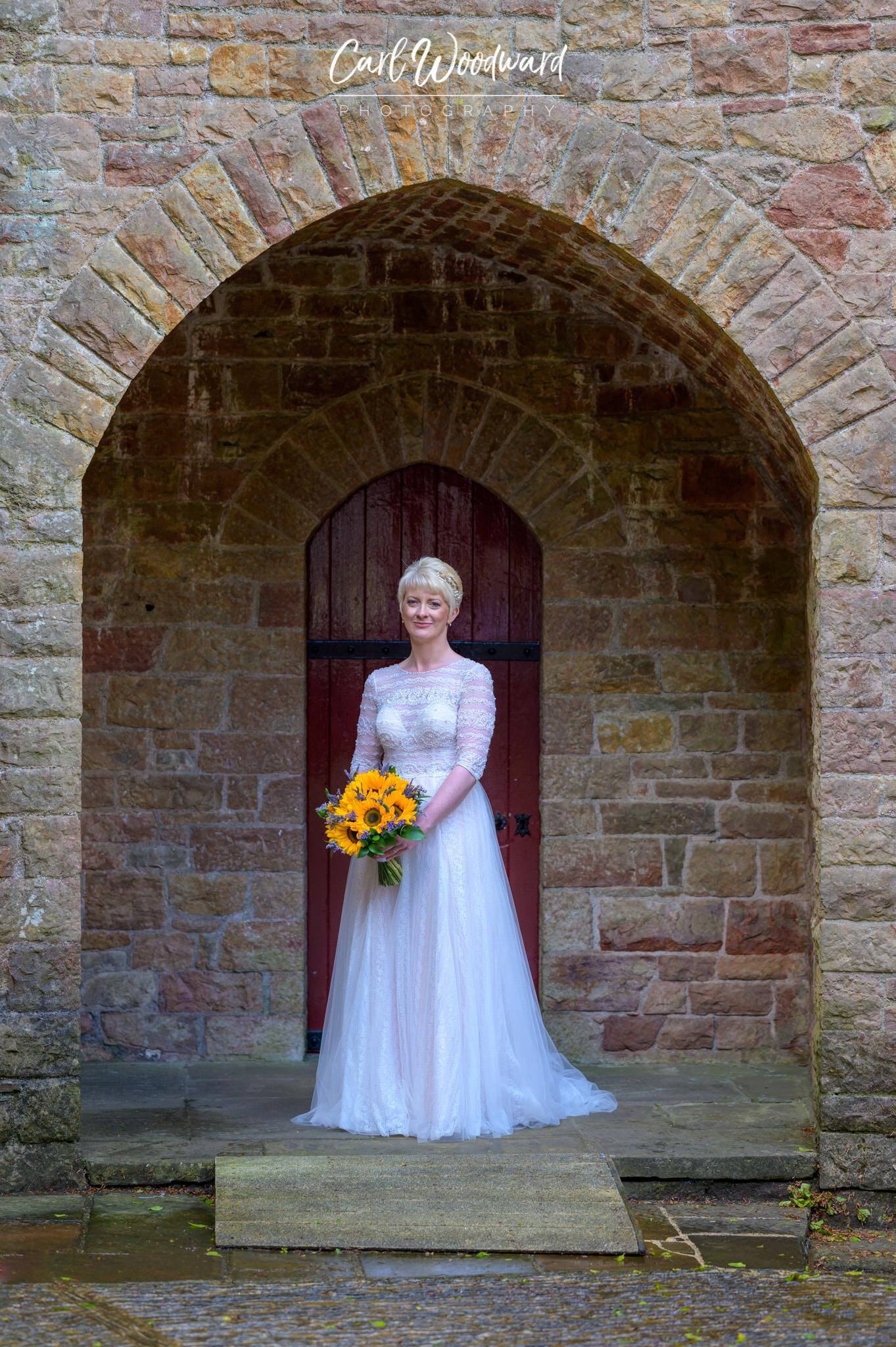 024-Castell-Coch-Weddings-Wedding-Photography-Cardiff-Wedding-photographer.jpg