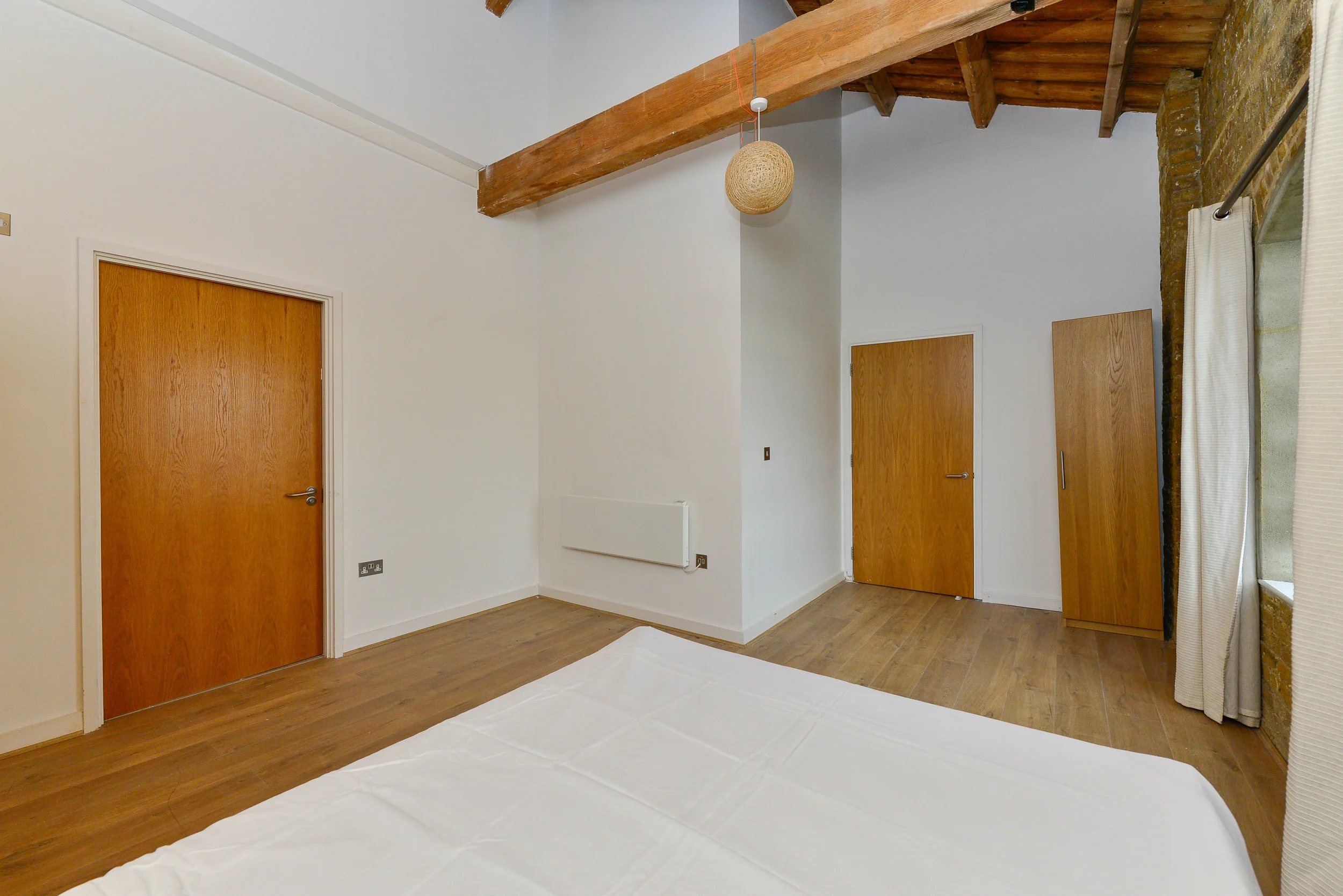 Room C (5).jpg