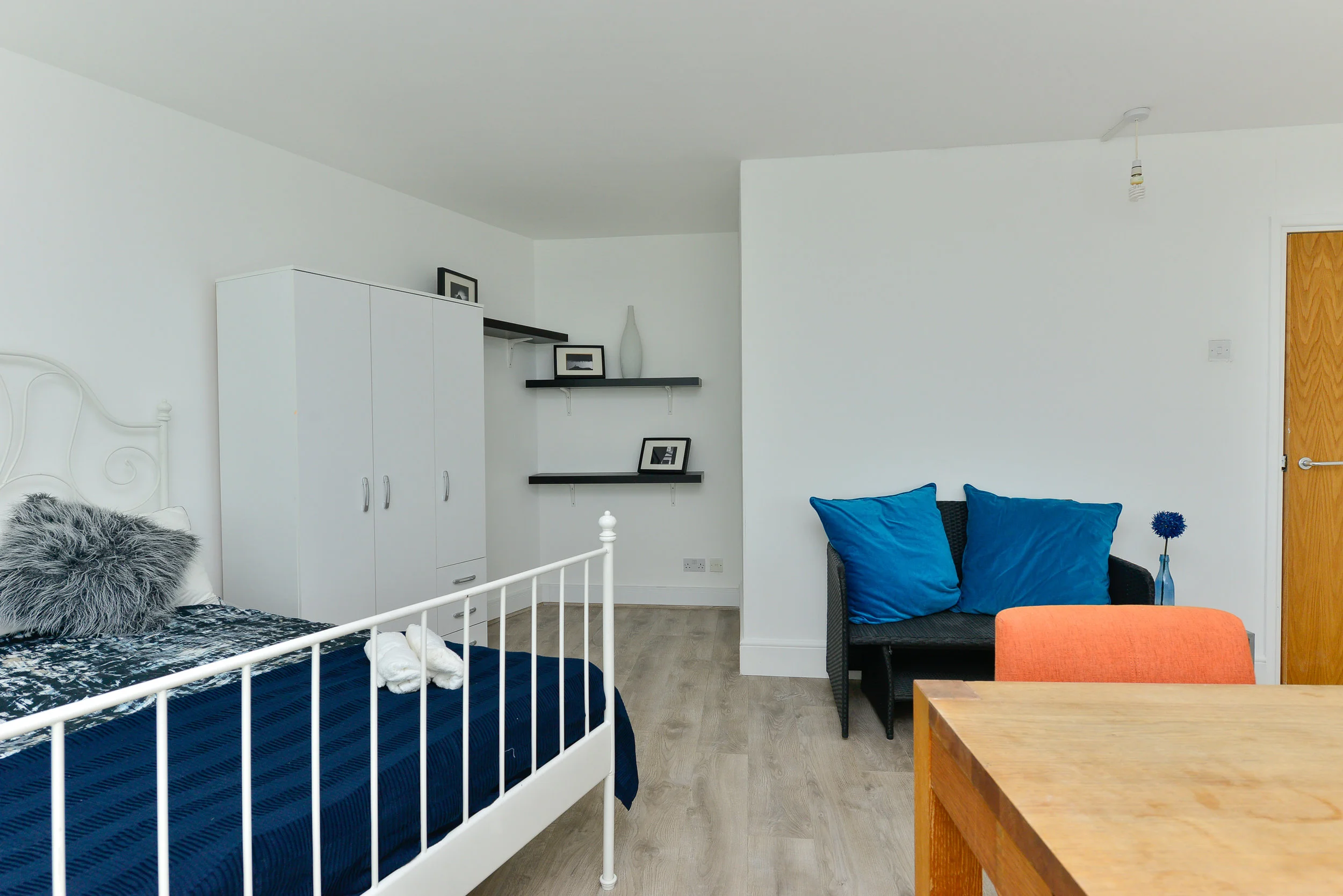 7 pinnacle room b 04.jpg