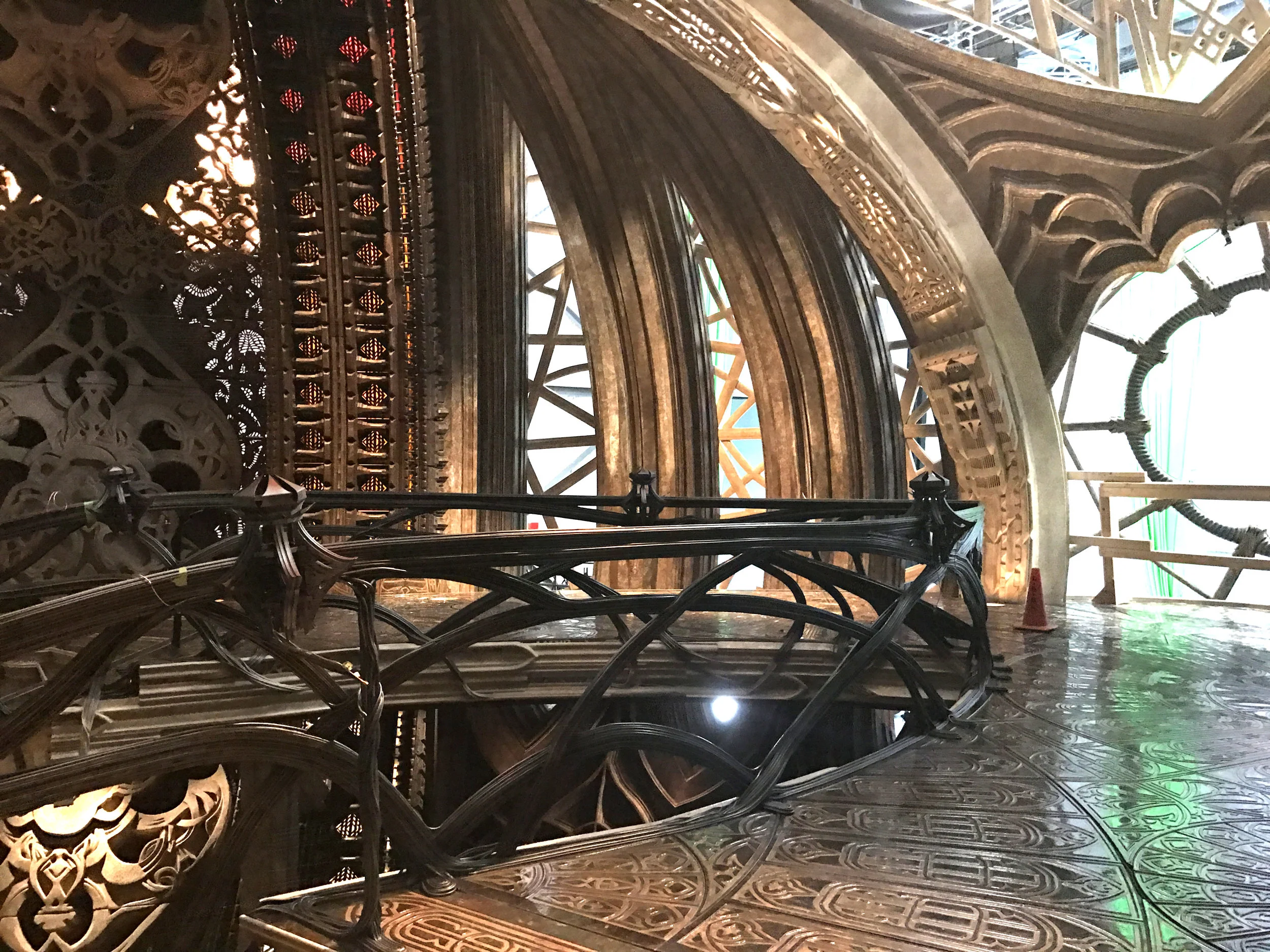 Star Trek: Discovery. Klingon Ship of the Dead, Bridge, stage set.
