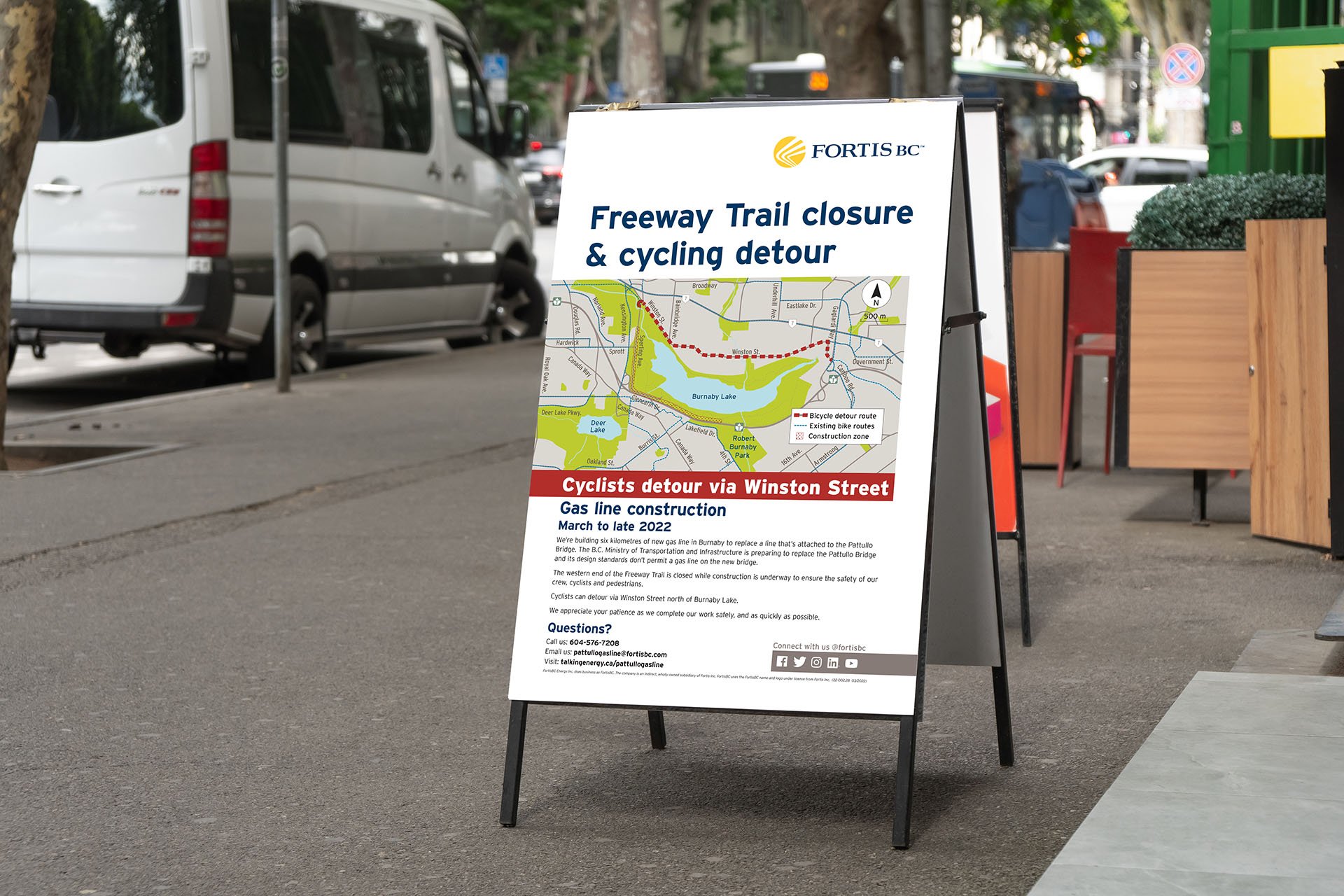 Sandwich board advising cyclists of detour