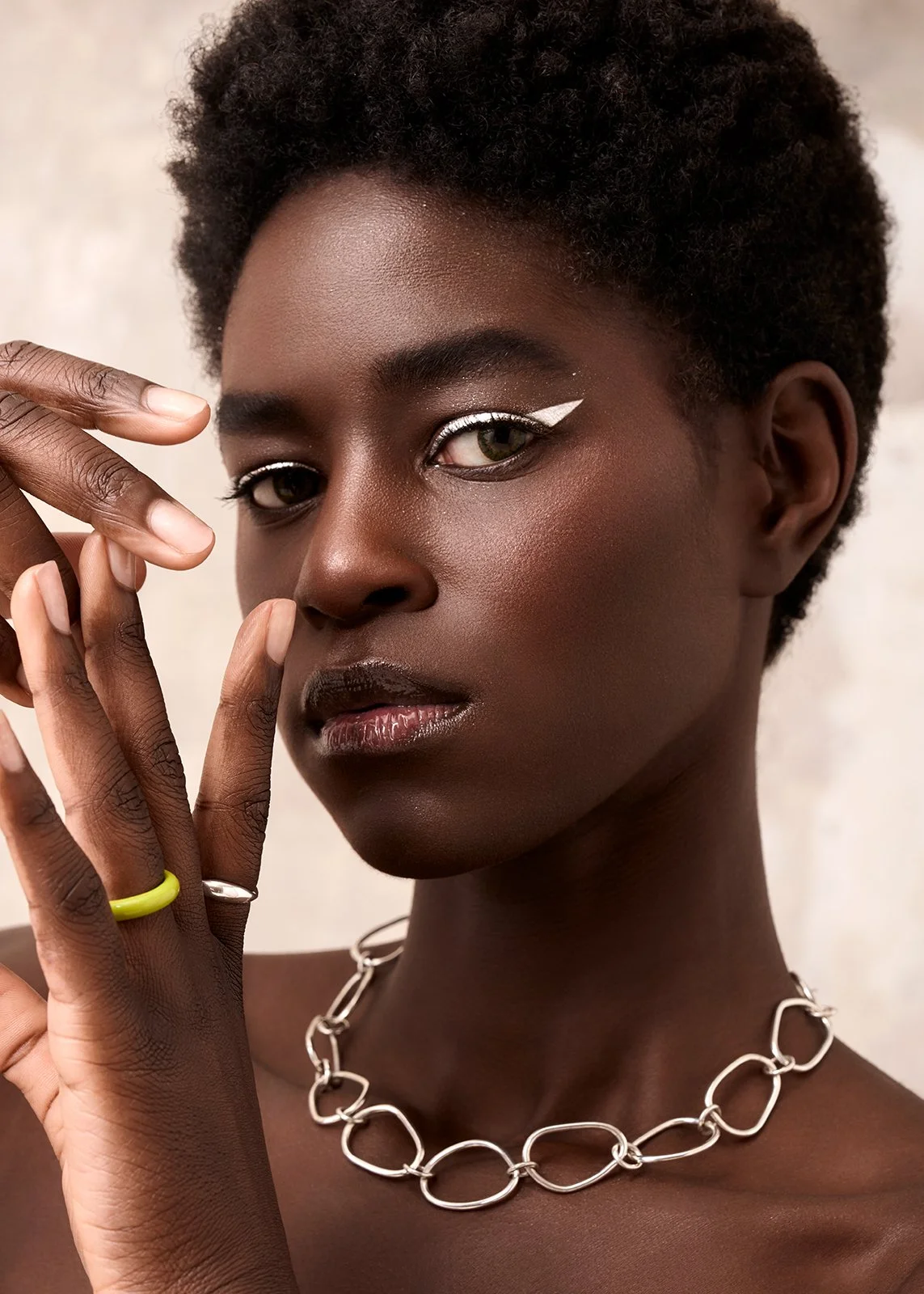 2024-07_Jewelry_Skin_Bild13_web.jpg