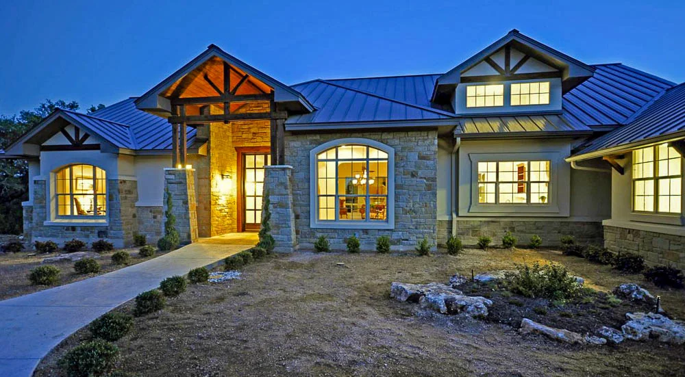 Ext. Front.jpg