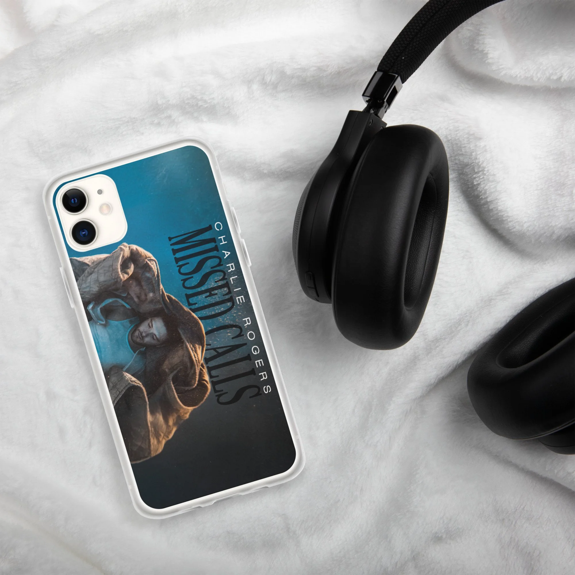 clear-case-for-iphone-iphone-11-lifestyle-2-67327f3adcb6f.jpg