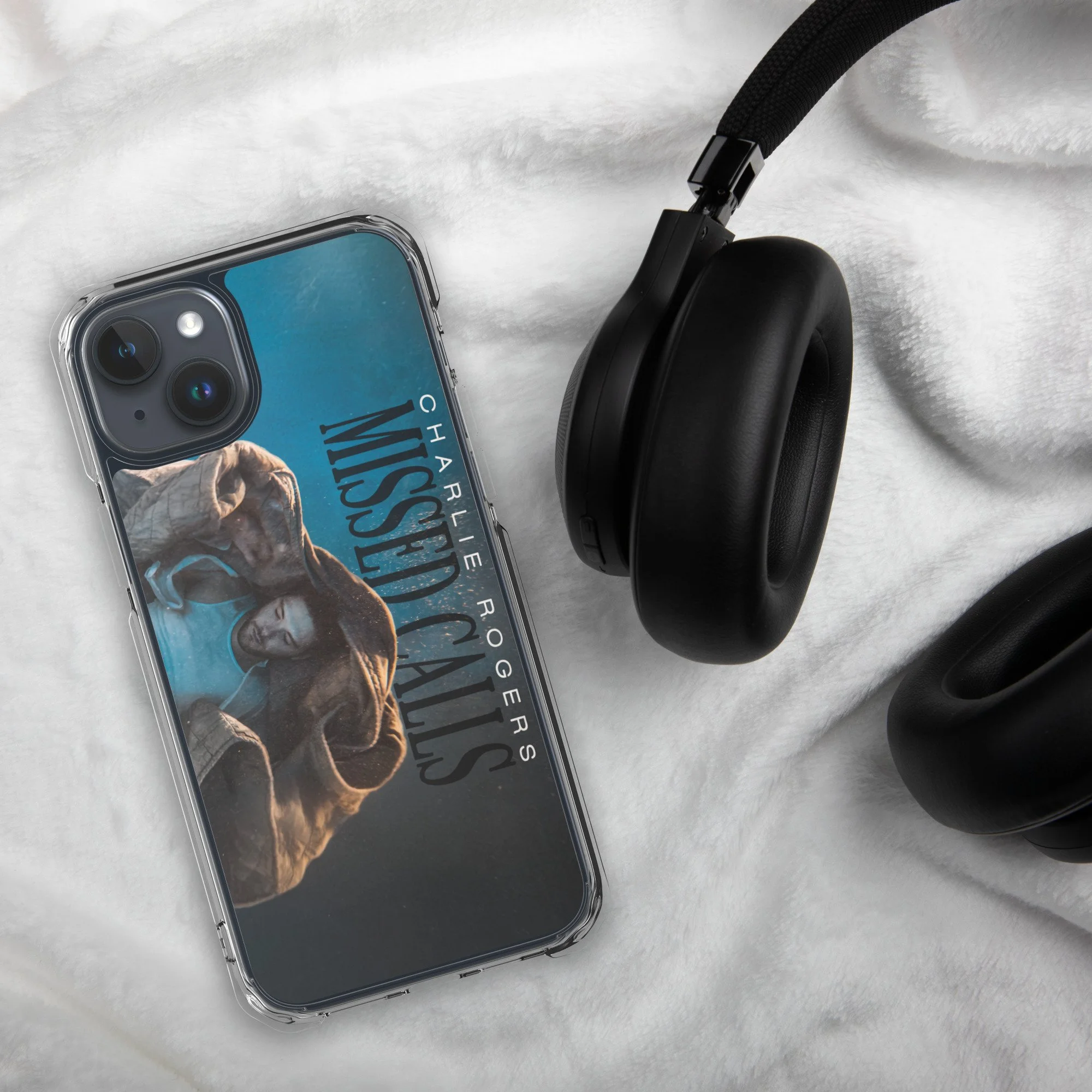 clear-case-for-iphone-iphone-15-plus-lifestyle-2-67327f3adfe9c.jpg