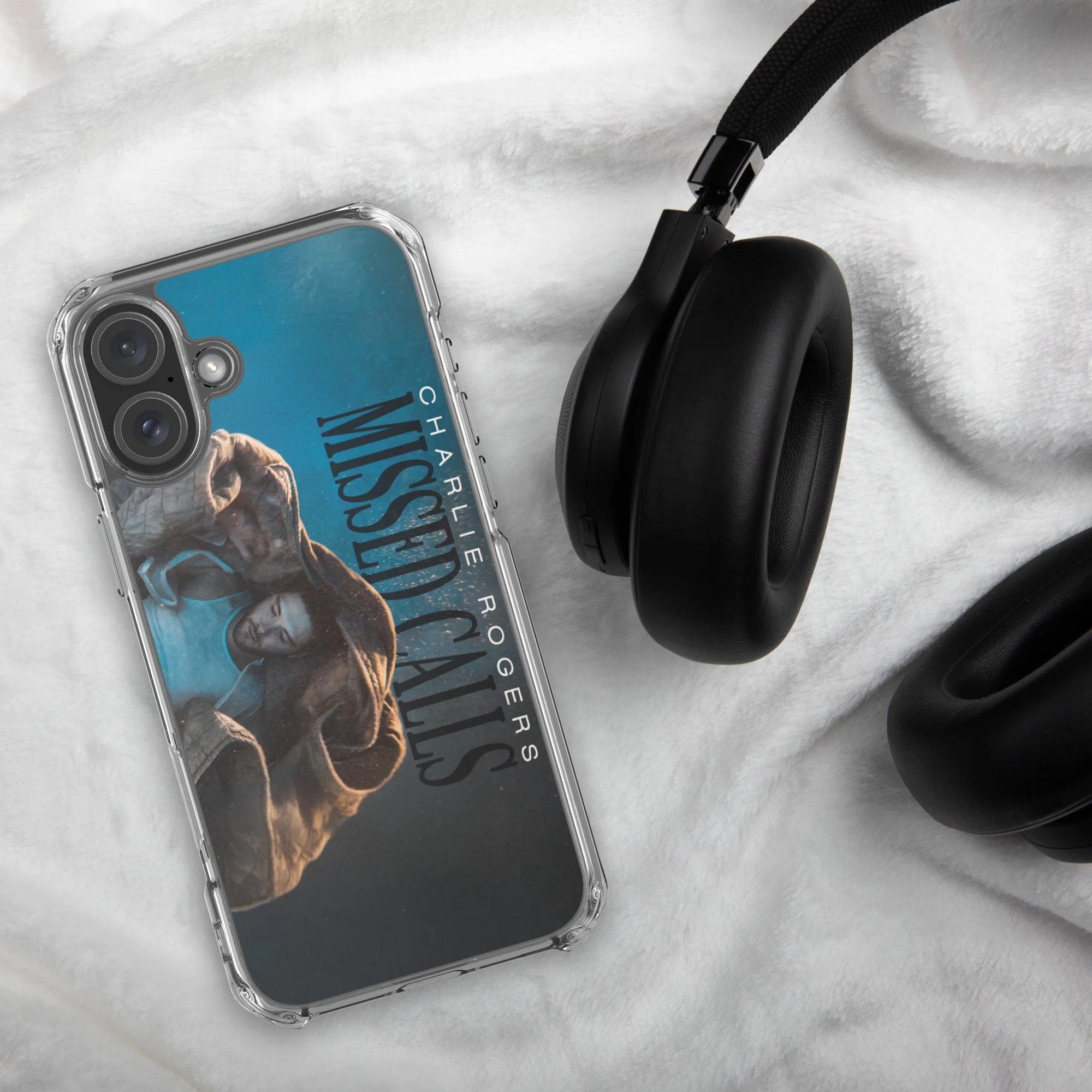 clear-case-for-iphone-iphone-16-plus-lifestyle-2-67327f3ae5657.jpg