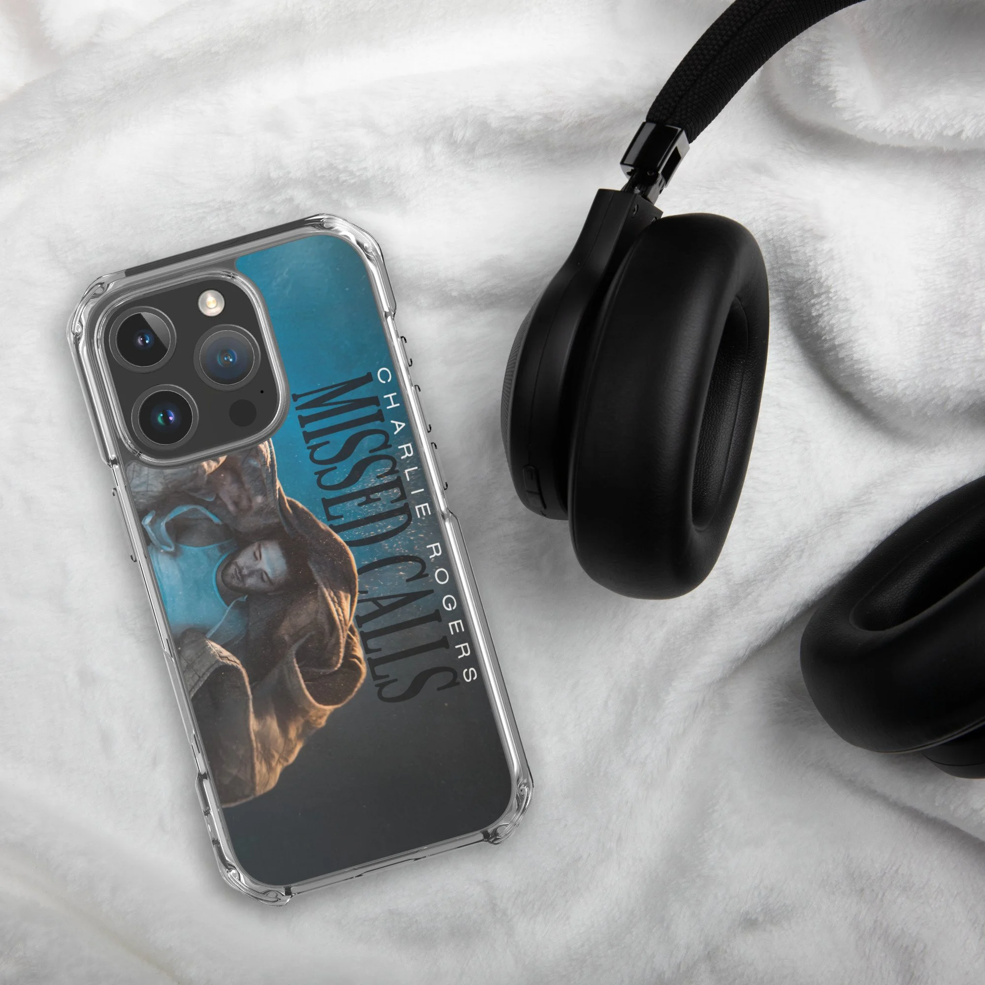 clear-case-for-iphone-iphone-16-pro-lifestyle-2-67327f3ae5a88.jpg
