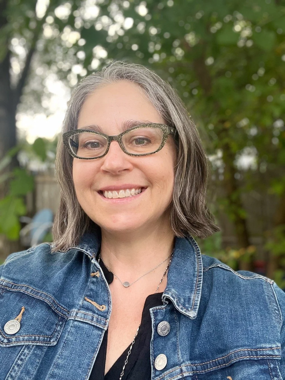 Kira Elliott Mindfulness protriat