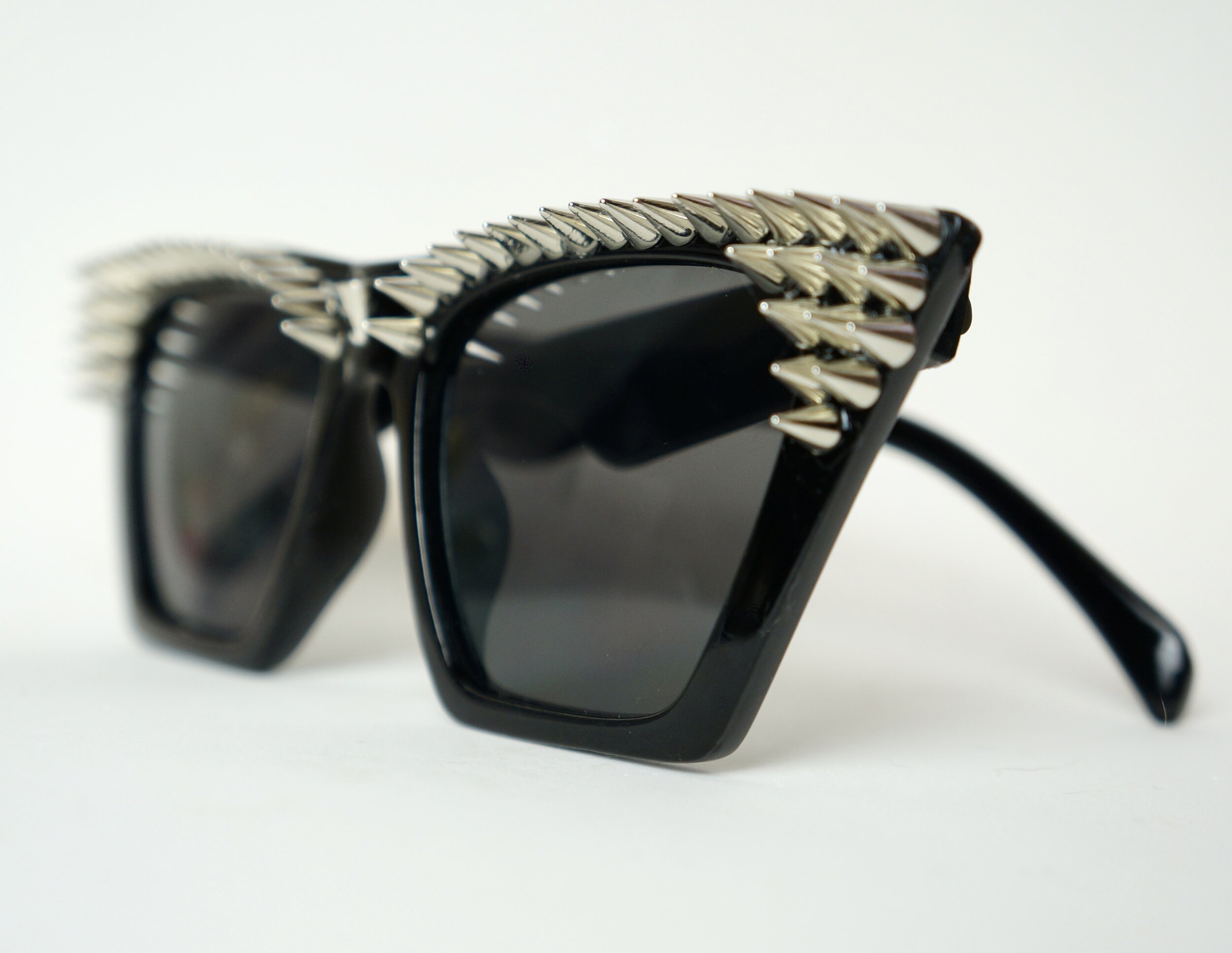 Haus Of Renee Flirt With Danger Edition Glamglasses