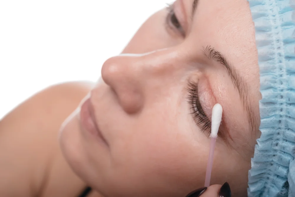 Blepharoplasty – A Few Considerable Facts