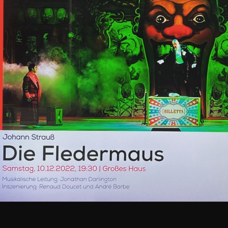 Come and see Barbe &amp; Doucet&lsquo;s amazing production of &bdquo;Die Fledermaus&ldquo; at the Staatsoper Hamburg! First show Saturday December 10. More performances 13,17,20,28 December 2022
and 6,12 January 2023. #diefledermaus #staatsoperhambur