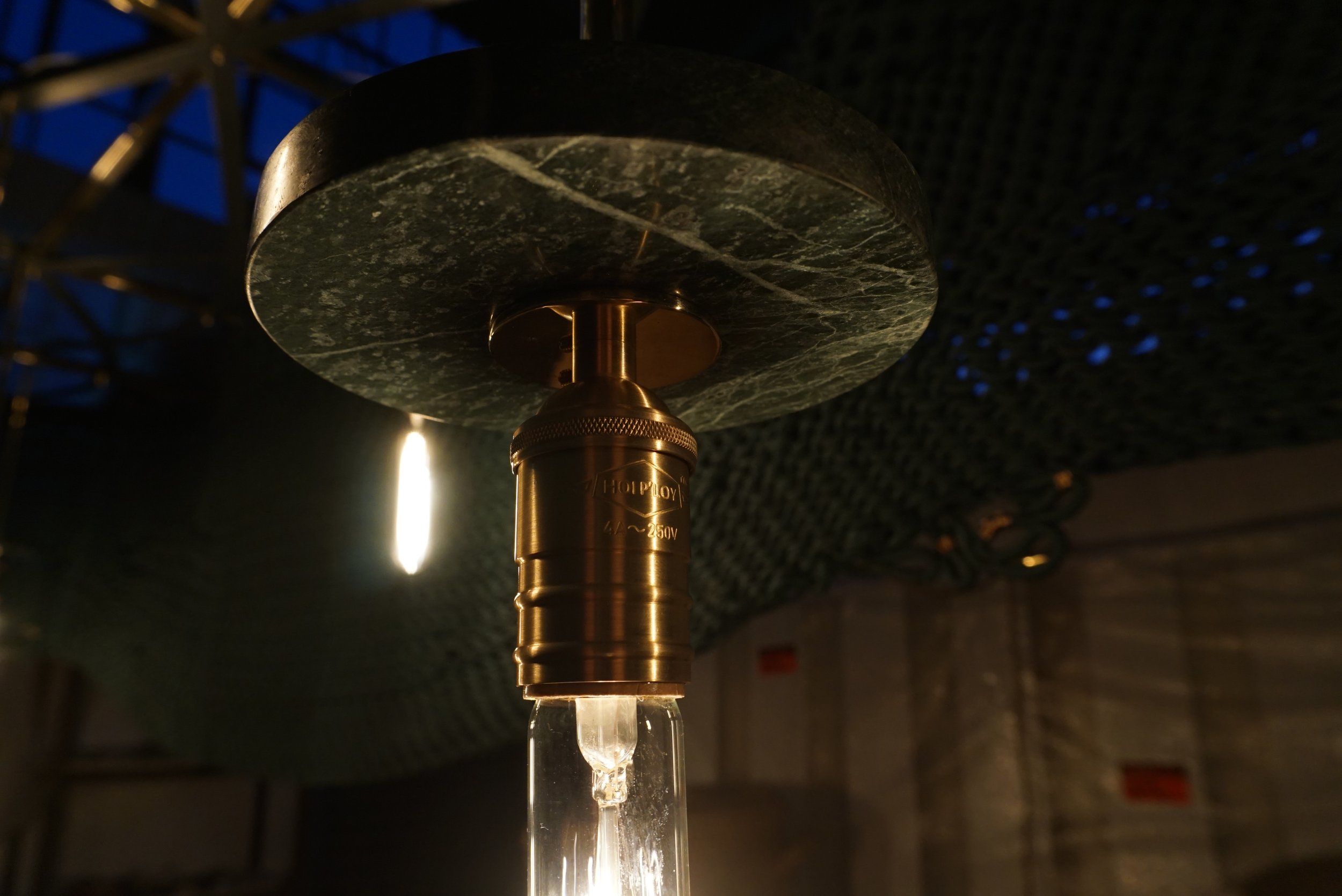 STUDIO LLOYD _ The Emeralds Eye Light Sculpture 5.JPG