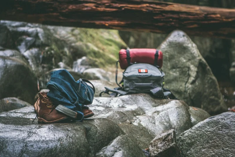 Essential clothing makes awesome trekking gifts for hikers. Here are some top picks to give you some ideas. I’ve tried to include clothing-related hiking gifts for her and hiking gifts for him to cover all bases.