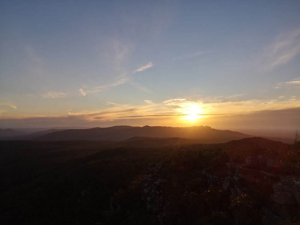 Sunset over the Grampians! This particular Grampians lookout is just away from Reeds car park. For a better view of the setting sun, I recommend coming here instead of being at the Balconies lookout.