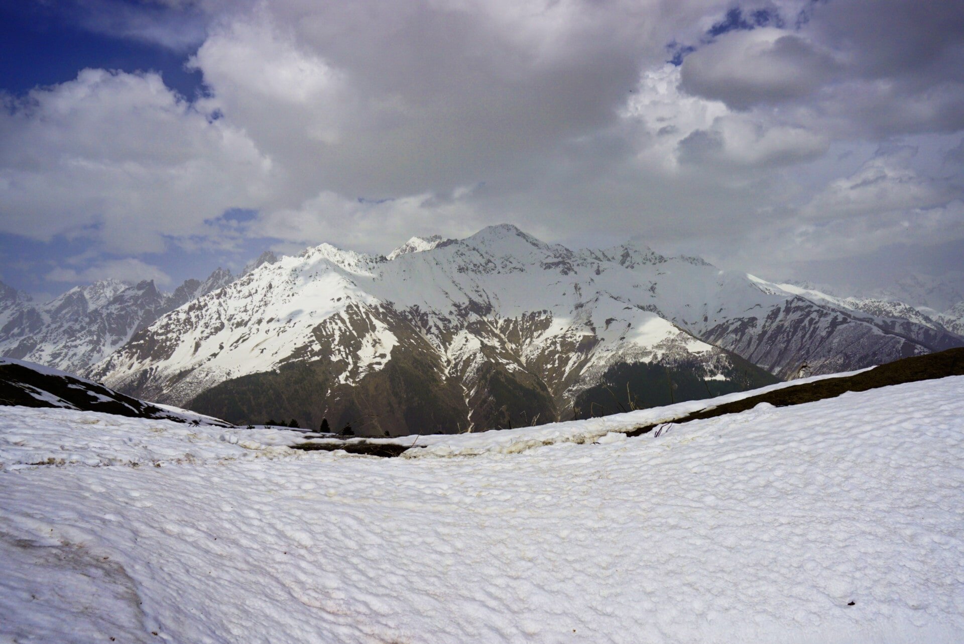 Anyone fancy a hike in the snow? Mestia in Georgia has you covered!