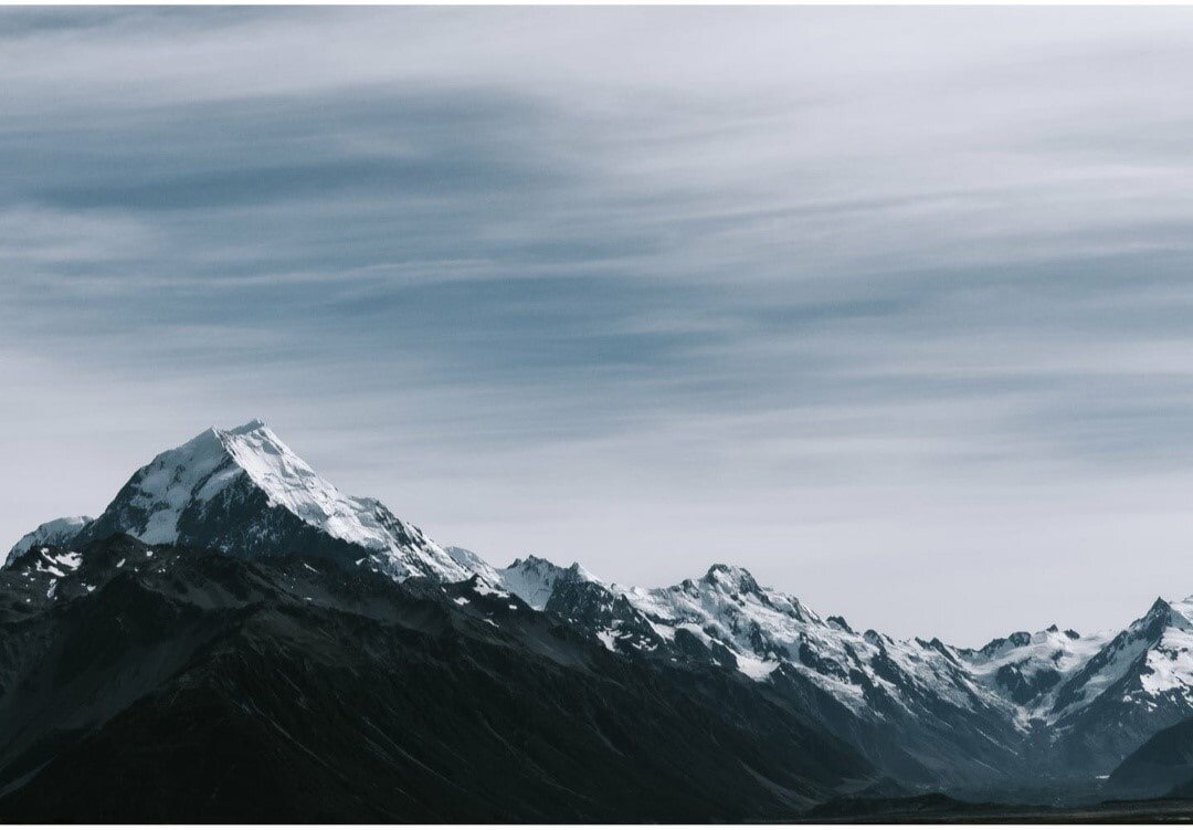 This stunning photo shows the beauty on offer in Northern India. Imagine hiking through those mountains!