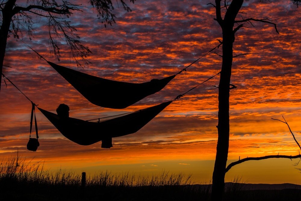 Here’s how to choose the best hammocks with bug nets.