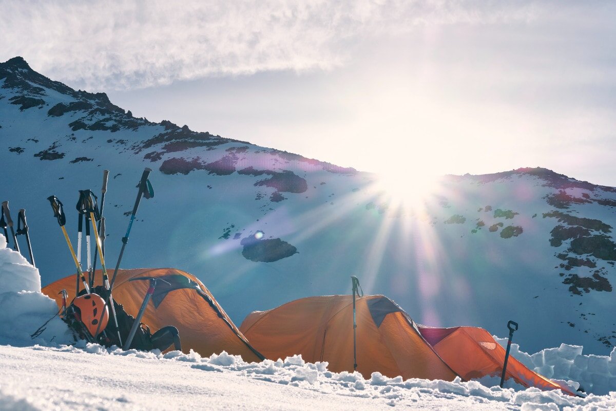 When you’re camping in the snow, you need a budget sleeping bag with a good enough temperature rating for the job!